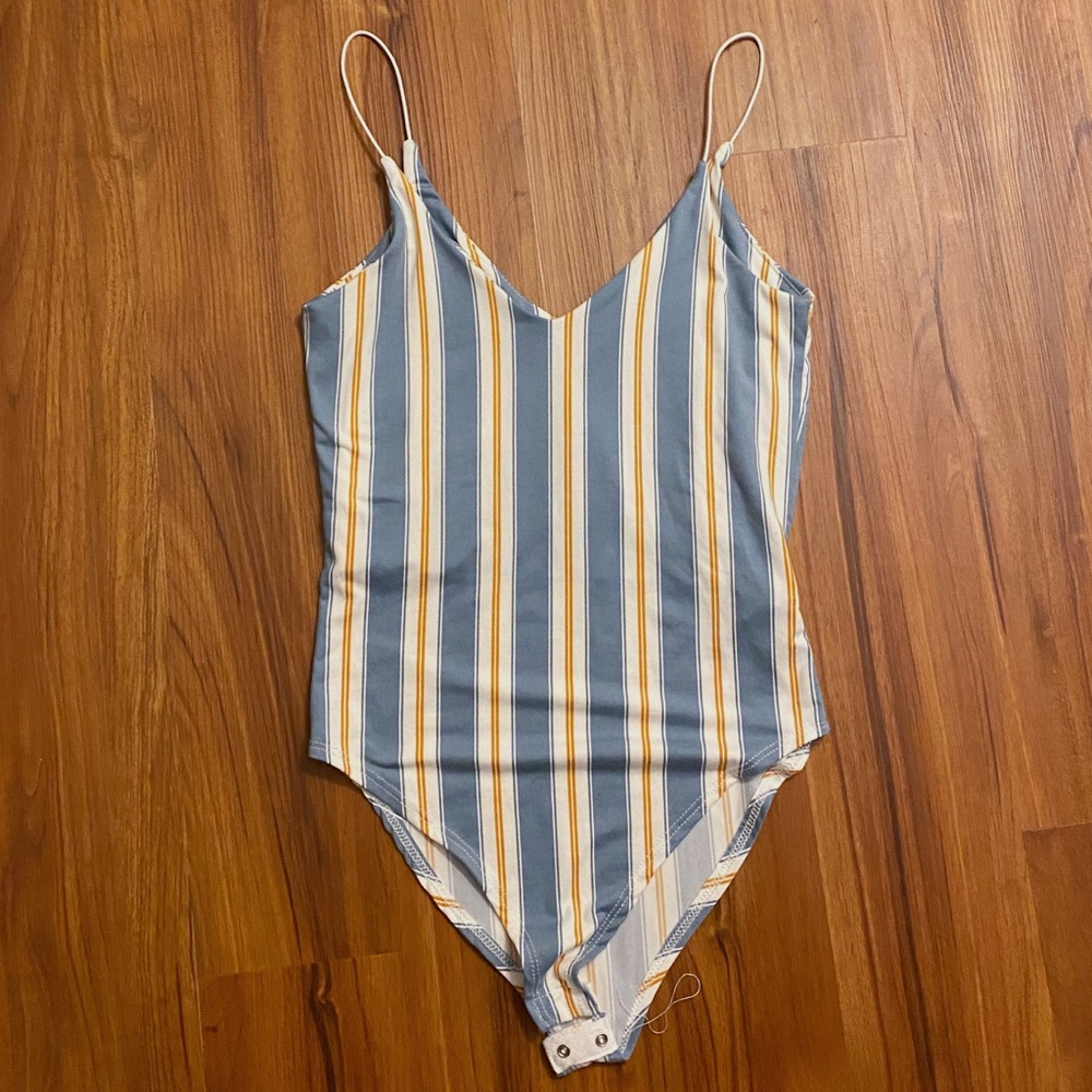 ✨3 FOR $30 SALE Striped Bodysuit